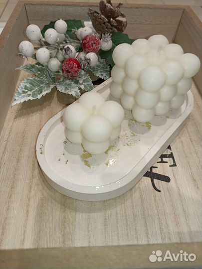 Торсы из гипса и свечи