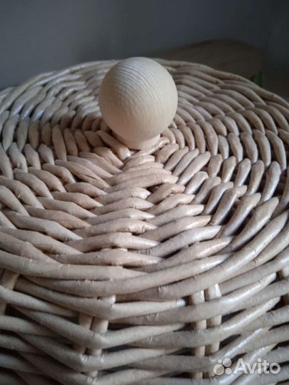 Плетеная хлебница клош из бумажной лозы