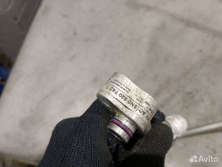 Трубка кондиционера для 2.0 Volkswagen Tiguan 1