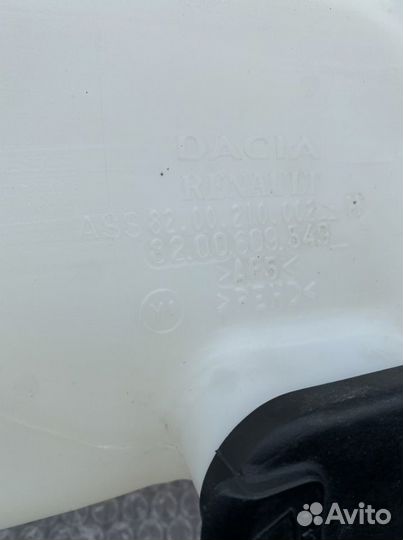 Бачок омывателя Renault Logan 1