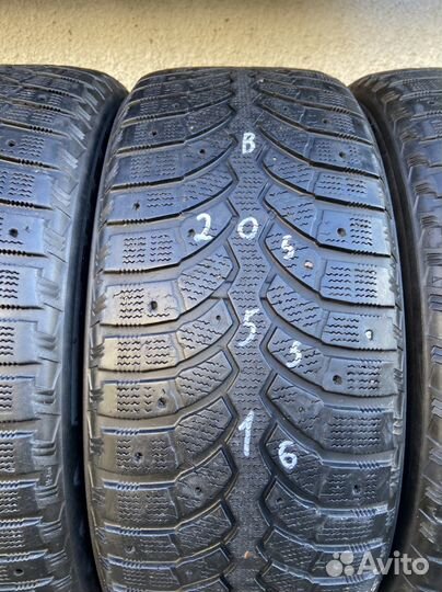 Bridgestone Blizzak Spike-01 205/55 R16 91T