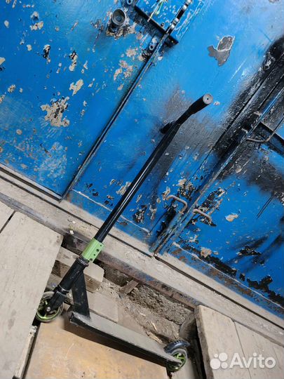 Трюковой самокат «Wave»