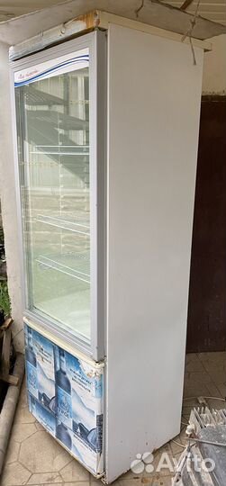 Витринный холодильник