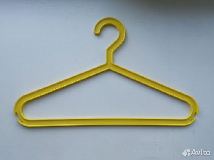 Чехол для одежды, плечики (вешалки)