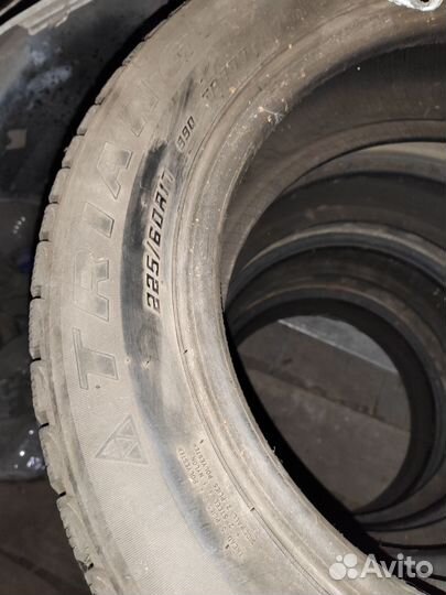 Triangle TR777 225/60 R17