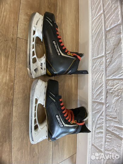 Хоккейные коньки бауэр