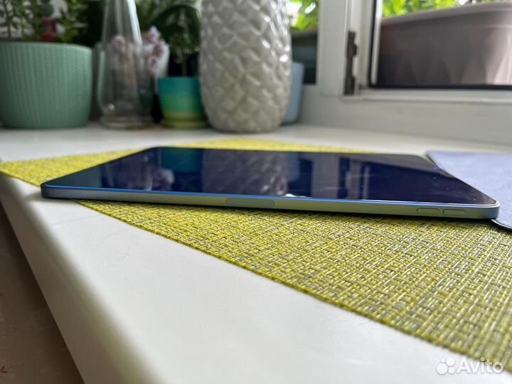 Планшет apple iPad Air 4 64 GB