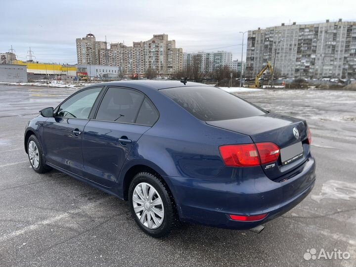 Volkswagen Jetta 1.6 AT, 2012, 260 000 км