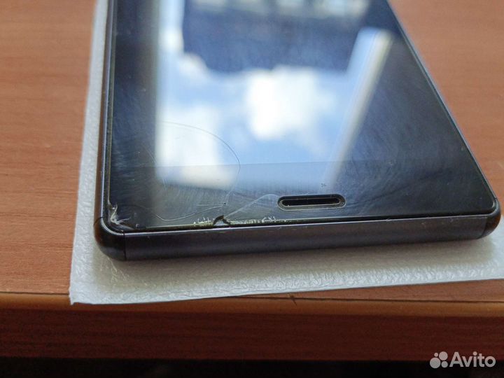 Телефон Sony xperia Z3 6603