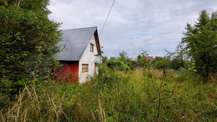 Дача 33 м² на участке 10 сот.