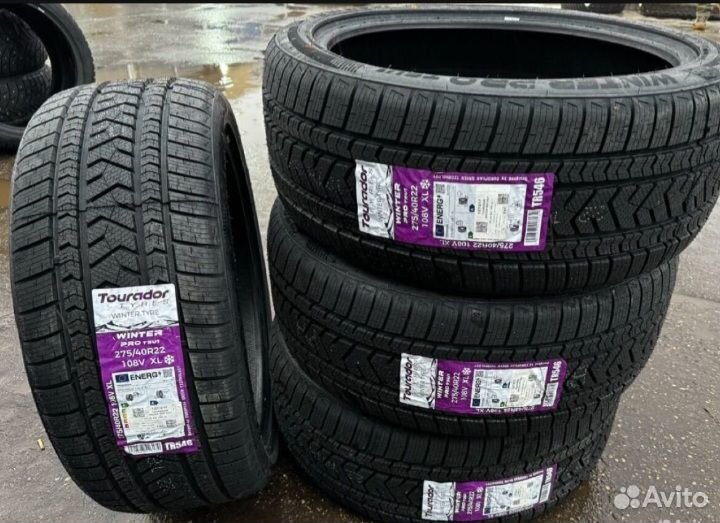 Tourador Winter Pro TSU1 275/40 R22 108V