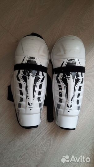 Коньки, щитки, нагрудник