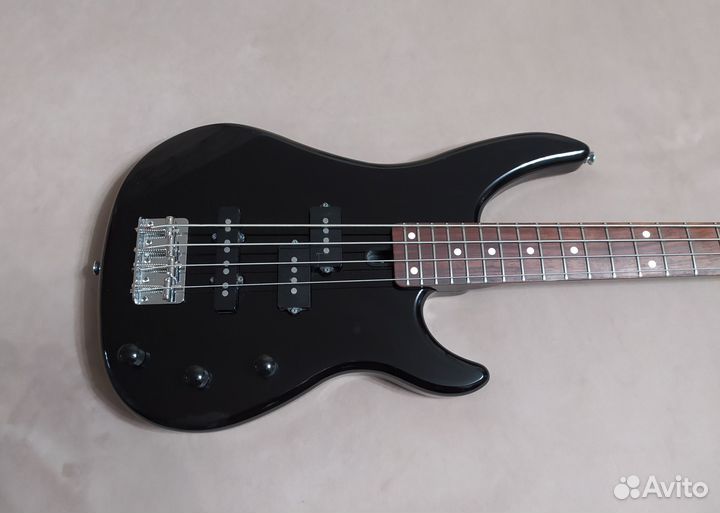 Бас гитара Yamaha RBS MS200 для Японии