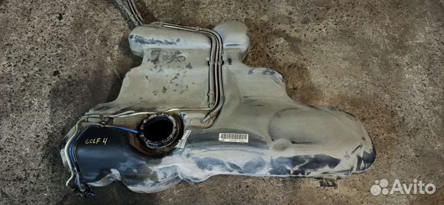 Бензобак VW golf 4