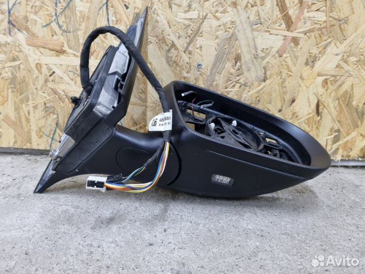 Зеркало правое Mercedes-Benz Glc-Class X253 С 2015