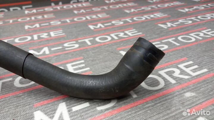 Патрубок расширительного бачка Mercedes-Benz
