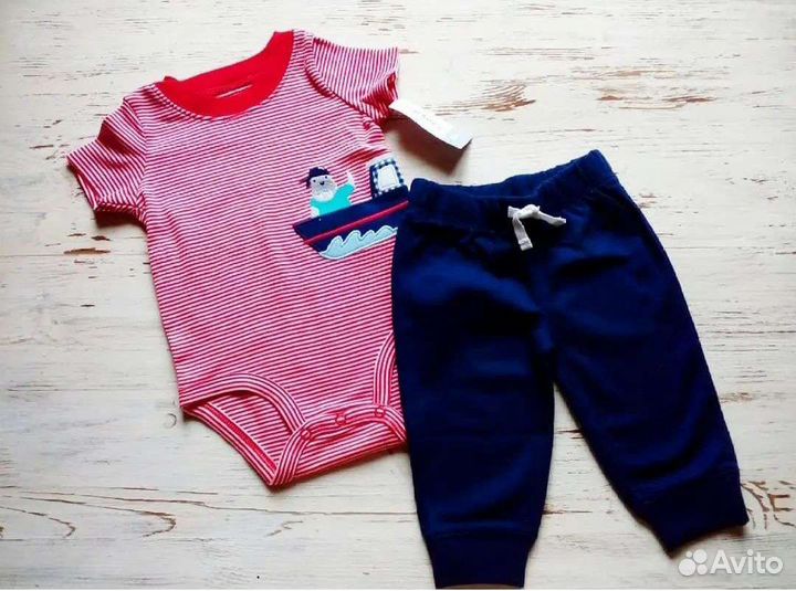 Комплект от Carter's