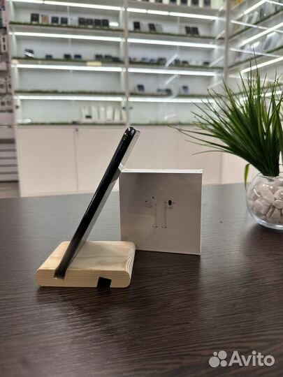 iPhone 11 Pro Max, 256 ГБ