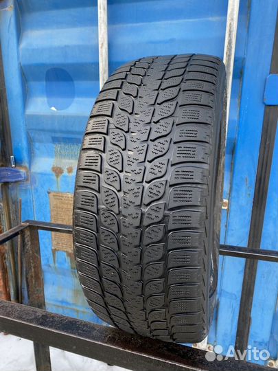 Bridgestone Blizzak LM-25 205/55 R16 97H