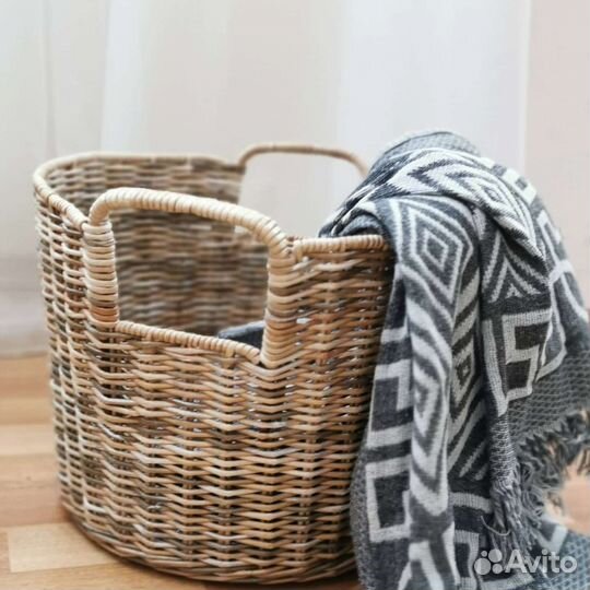 Корзина плетеная