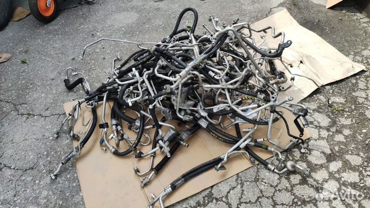 Шланг. трубка кондиционера на mazda