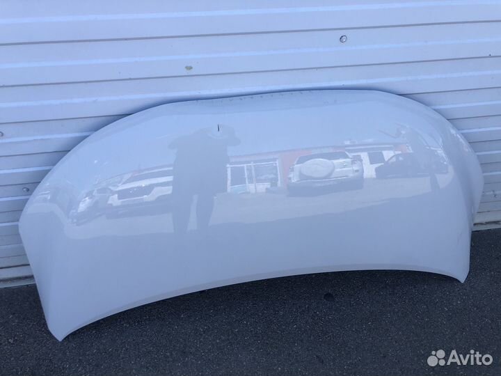 Капот Grand Starex H1