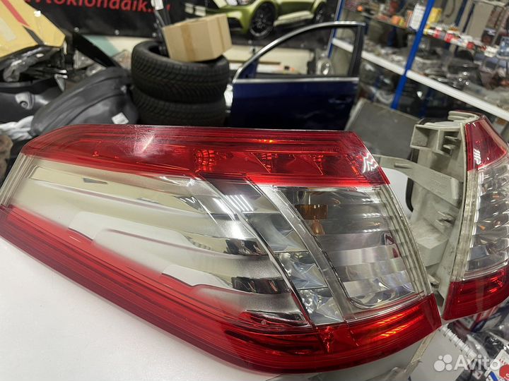 Peugeot 508 Фонарь правый и левый универсал