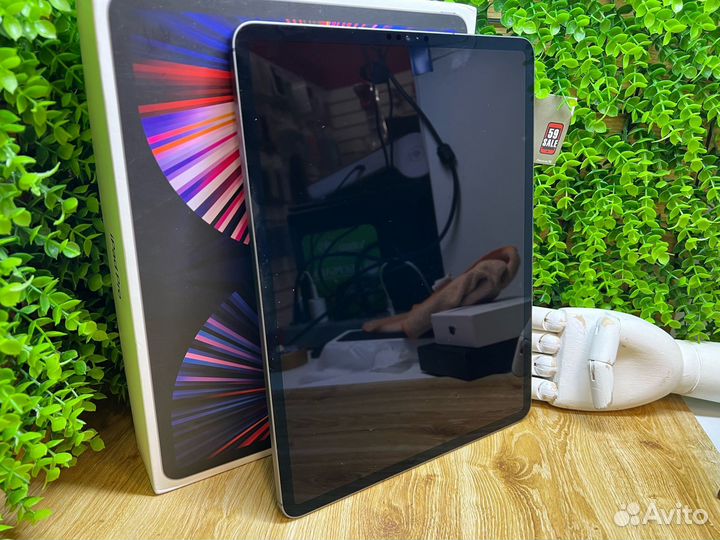 Apple iPad Pro 12.9 2021 M1 LTE 128GB. На гарантии