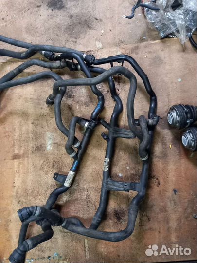 Нижний патрубок системы охлаждения N45 N45 N52