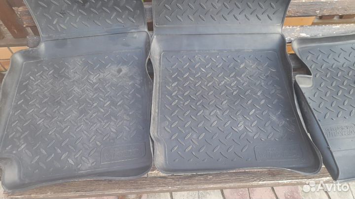 Коврики для машины