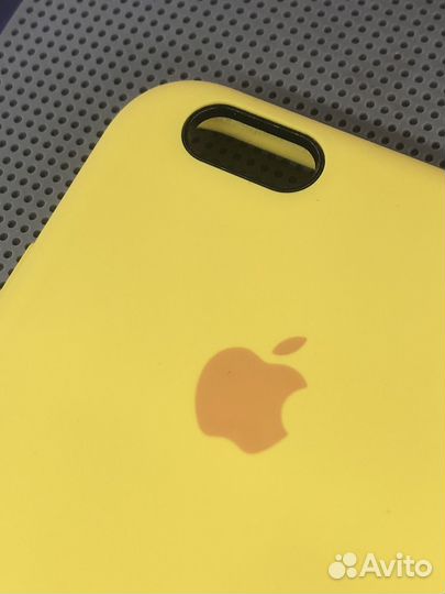 Силиконовый матовый чехол на iPhone 6 / iPhone 6s