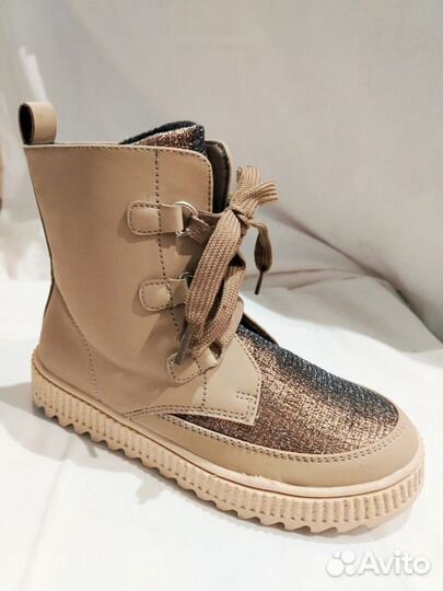 Ботинки новые весенние для девочки