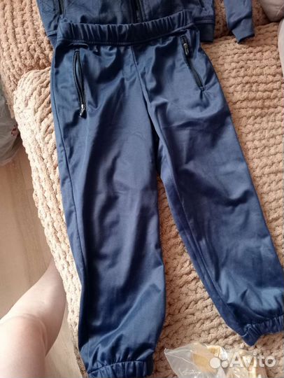 Спортивный костюм