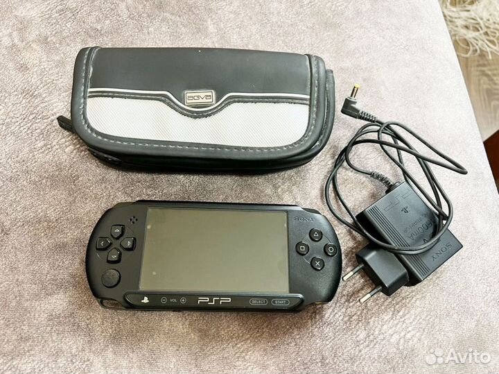 Sony psp e 1008