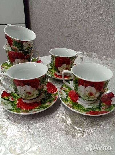 Чайный сервиз, набор чашек