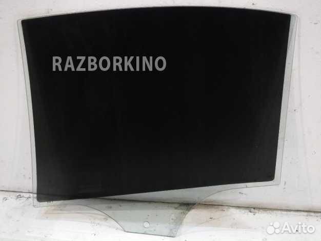 Стекло задней правой двери