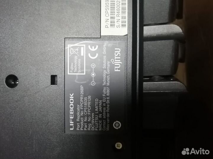 Док станция Fujitsu LifebookU772 порт репликатор