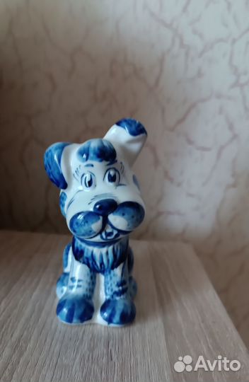 Статуэтка лебедь