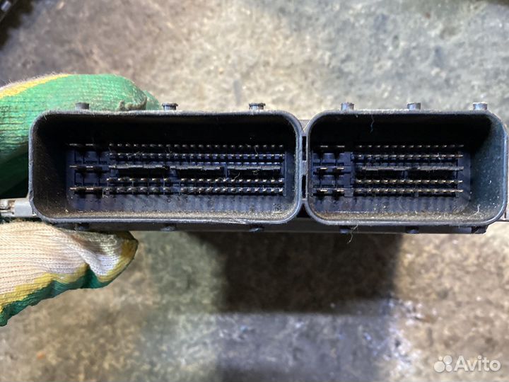 Блок управления двигателем BMW e60