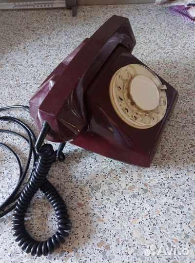 Телефон дисковый СССР