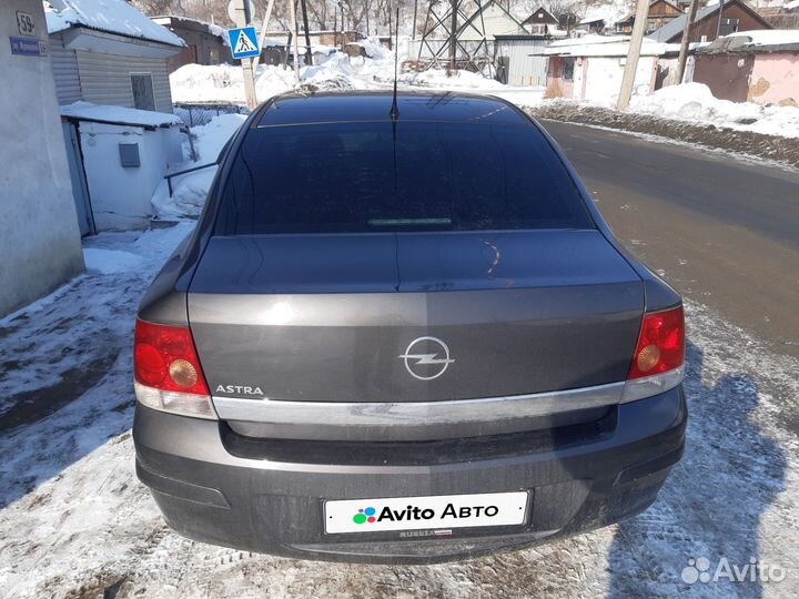 Opel Astra 1.6 МТ, 2011, 15 000 км