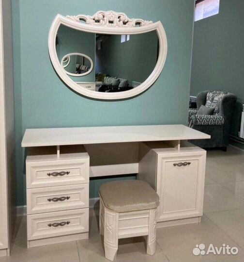 Спальный гарнитур Адель