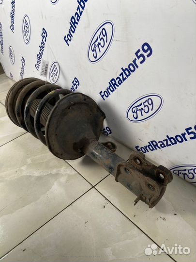 Амортизатор передний левый Hyundai Santa Fe CM 2.2