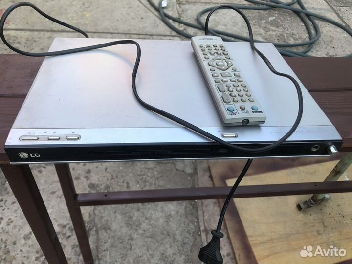 2 Dvd проигрывателя LG и philips