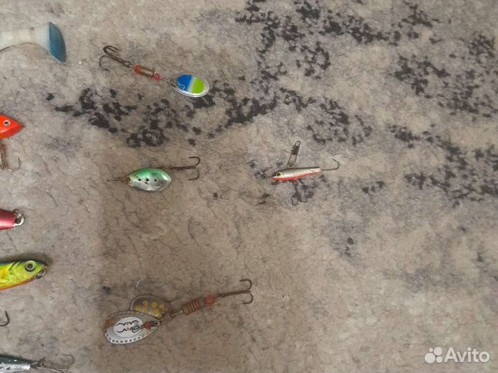 Блесна, вертушки, воблер