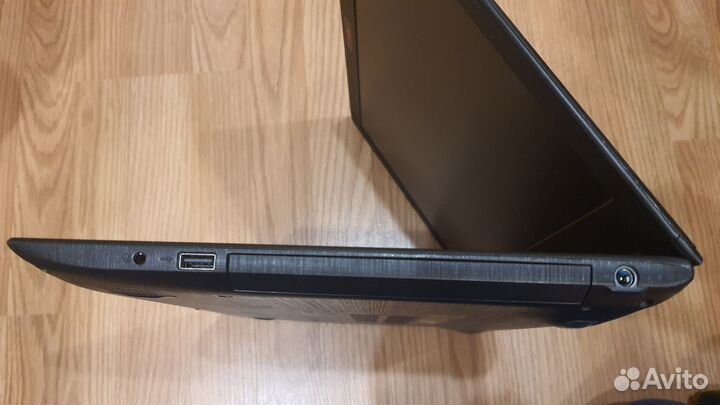 Ноутбук Acer core i5 7200 GTX 950m