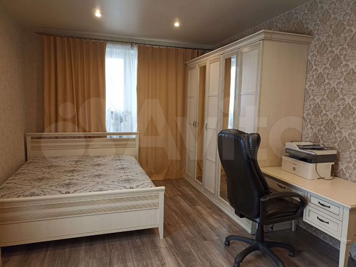 3-к. квартира, 91 м², 8/14 эт.