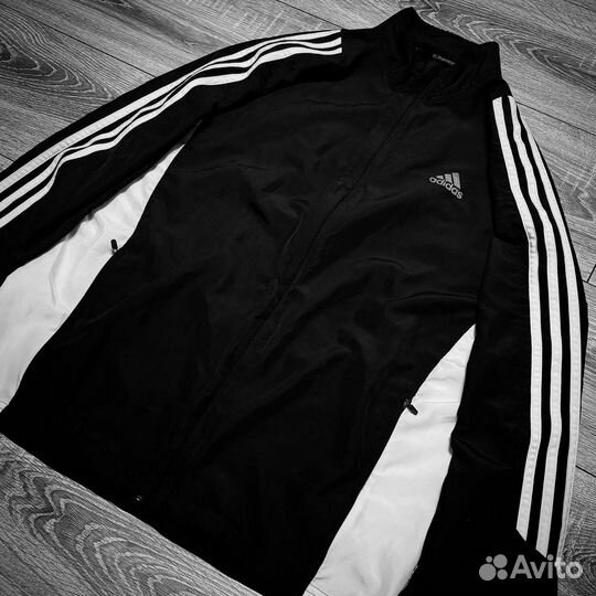 Ветровка adidas