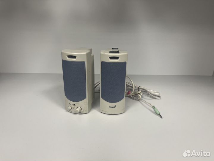 Колонки для компьютера Genius SP-205B