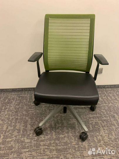 Кресло Steelcase Think